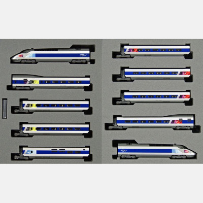 COFFRET TGV RESEAU 10 ELEMENTS PAR KATO 10924