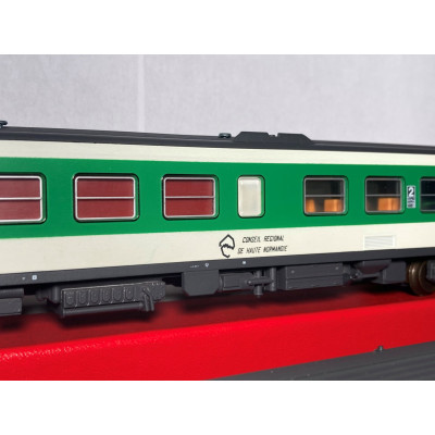 OCCASION AUTORAIL X AB 92201 AVEC REMORQUE XR ABD 96005 VERT NORMAN...