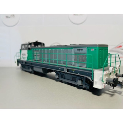 LOCOMOTIVE DIESEL BB 63789 SNCF FRET DEPOT DE LYON PAR R37 HO41107