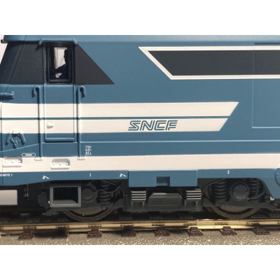 LOCOMOTIVE DIESEL BB 67400 SNCF PAR PIKO 95176