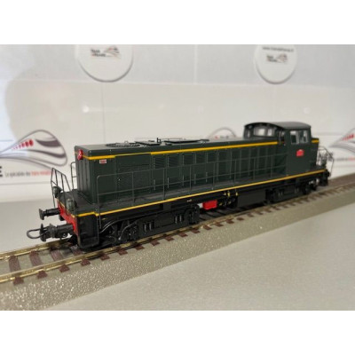 LOCOMOTIVE DIESEL BB 040 DE 611 DEPOT DE BEZIERS SNCF PAR R37 HO41114