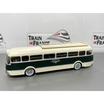 AUTOCAR RENAULT R4190, VERT ET CREME, VOYAGES TRANSCAR (75), PAR REE MODELES CB136