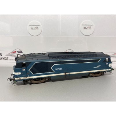 LOCOMOTIVE DIESEL BB67384, HO,EpV/VI, SNCF, SUR BASE REE MODELES MB152, PATINE PAR NOTRE ARTISAN