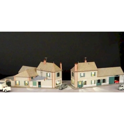 ENSEMBLE DE 3 MAISONS EN ANGLE DE RUE, MAQUETTE A MONTER, HO, PAR REGIONS ET COMPAGNIES  QIF007