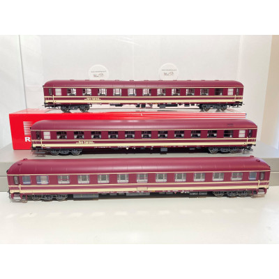 COFFRET DE 3 VOITURES COUCHETTES EURO EXPRESS,Bcm243 Bcm246 et Bvcmz, VIOLETTE,HO, EpV/VI, PAR RIVAROSSI HR4417