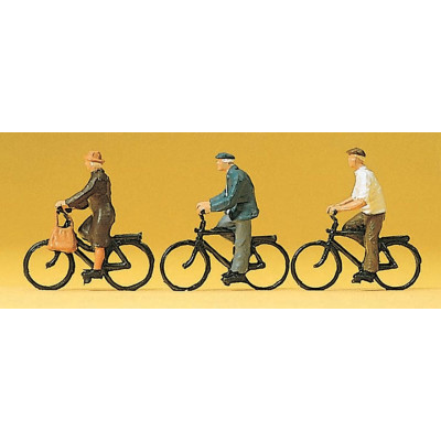 3 CYCLISTES PROMENEURS DE PREISER 10333